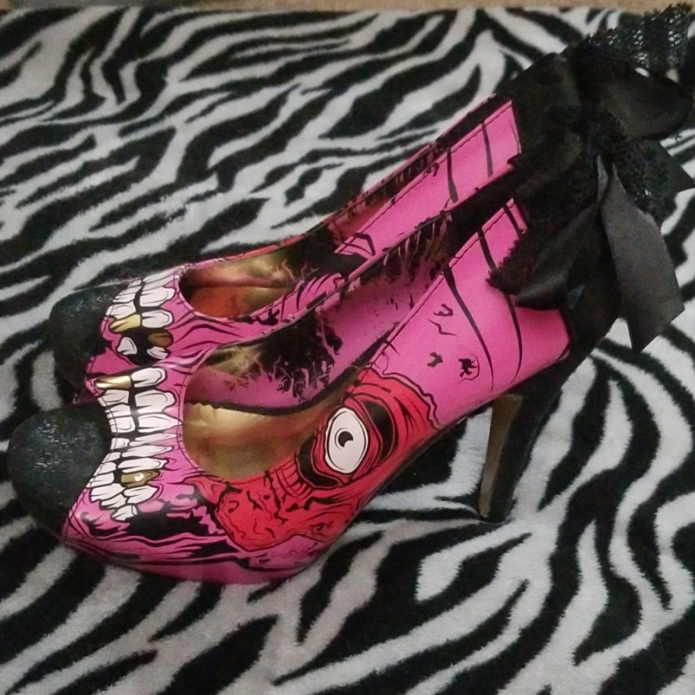 Rockin Betty's heels